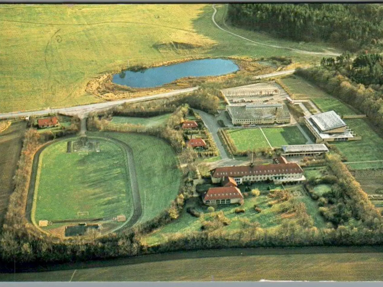 Billede 1 - Gymnastikhøjskolen ved Viborg - Postkort - Brugt