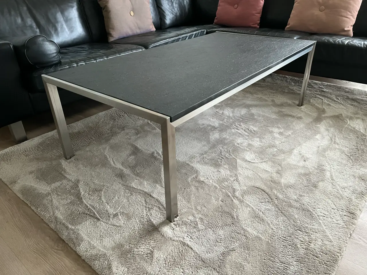 Billede 5 - Designer Sofabord i sort 20mm skiffer stel børstet