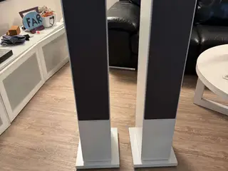 Bowers & Wilkins CM8 S2 gulvhøjttalere hvid