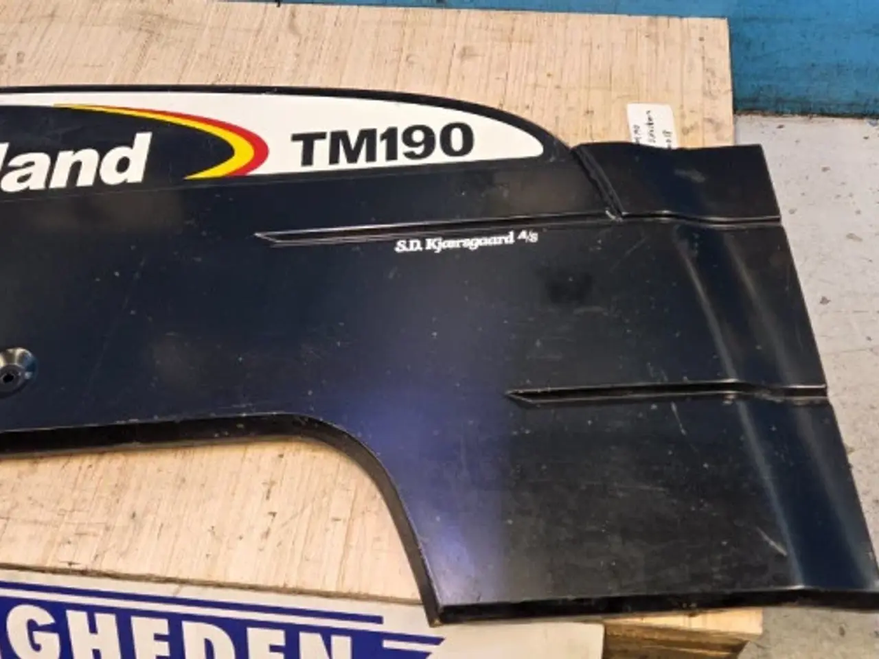 Billede 5 - New Holland TM190 Sideskærm R. 82020018