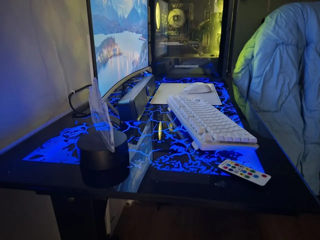 Billede 3 - Fedt Gamer bord