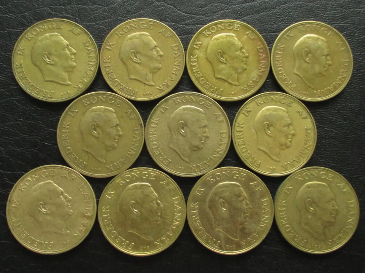 Billede 2 - 1 kr 1947-1959 Fr. IX komplet serie 11 stk
