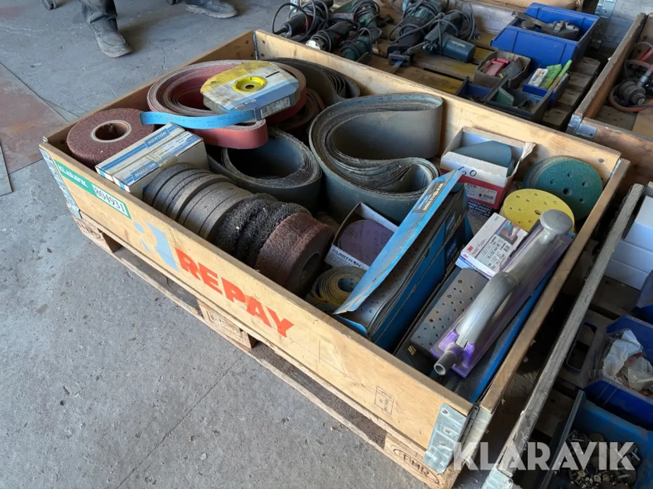 Billede 1 - Slibe- og pudsemateriel