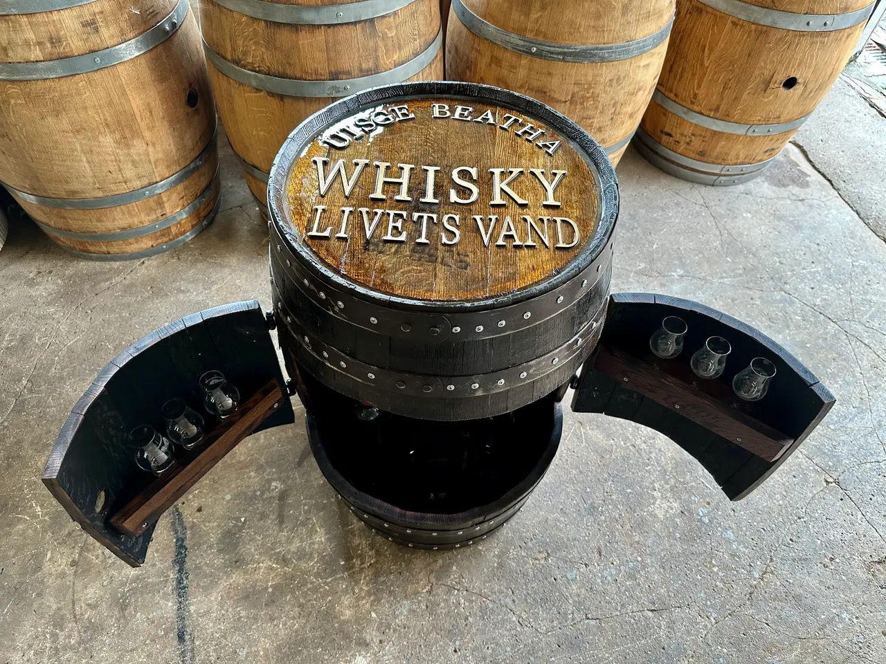 Billede 12 - Exklusivt Barskab – Original Skotsk Whiskytønde