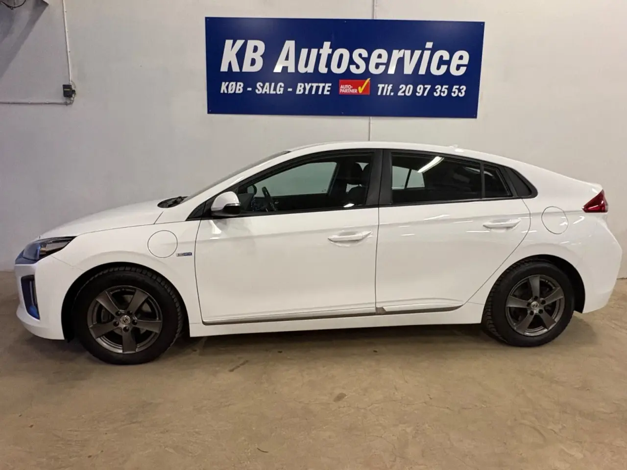 Billede 1 - Hyundai Ioniq 1,6 PHEV Trend DCT