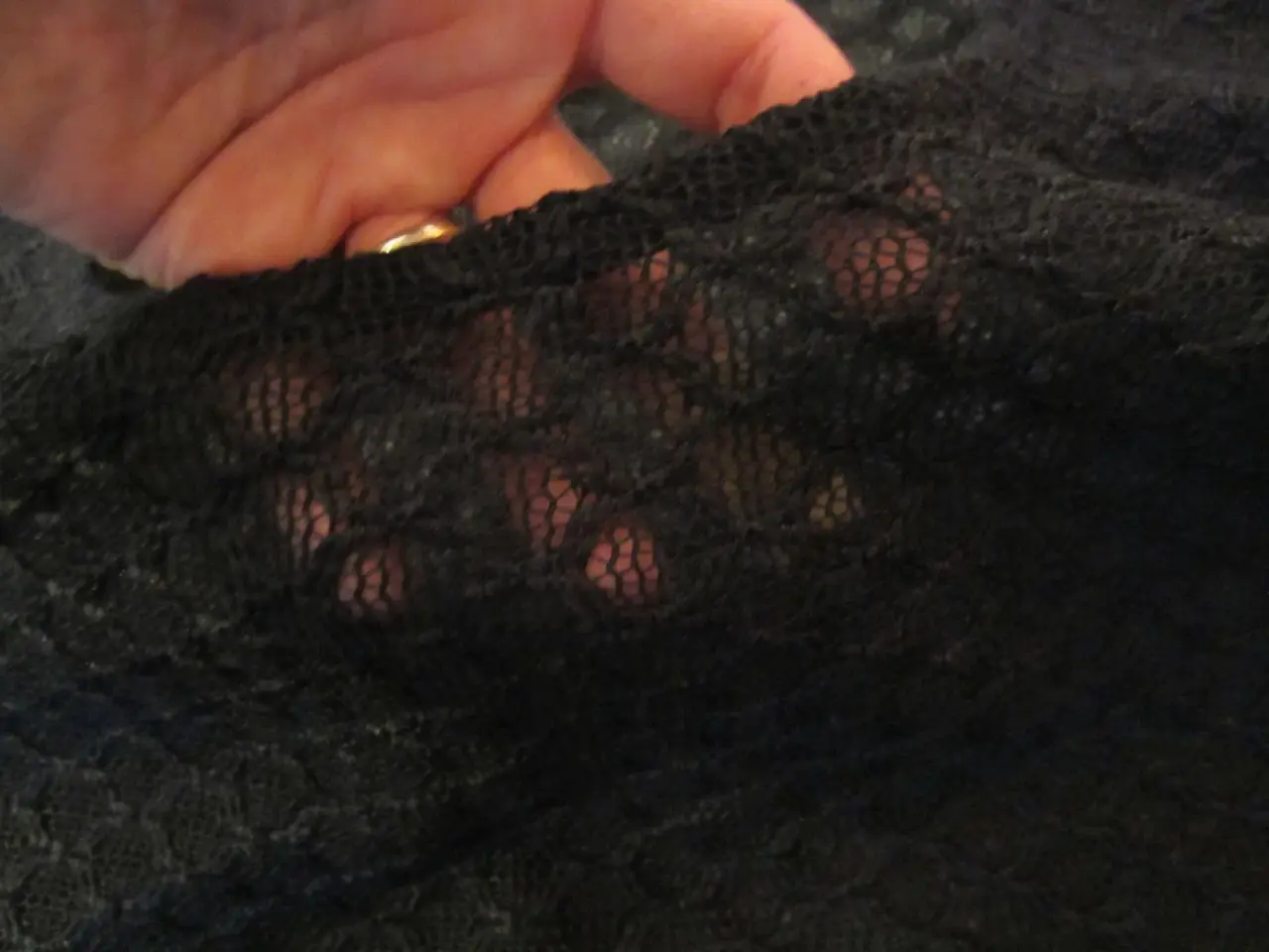 Billede 3 - Smart sort bluse i str. M fra Only