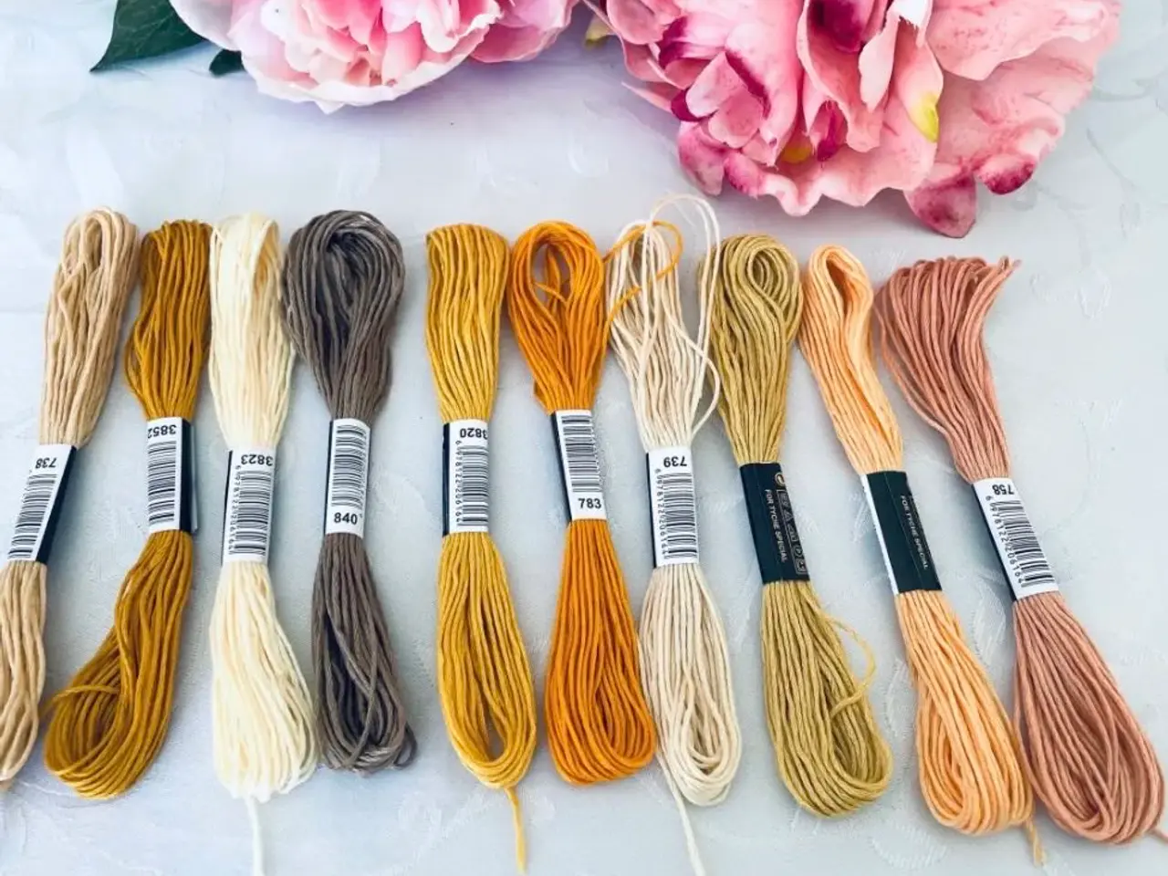 Billede 3 - Broderigarn blandet 