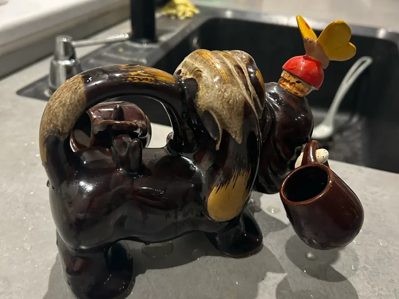 Billede 4 - Hund med sommerfugl på snude med 3 kopper