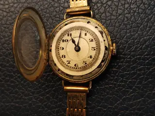 Meget gammel dameur i 14K guld 585, fr min mormor