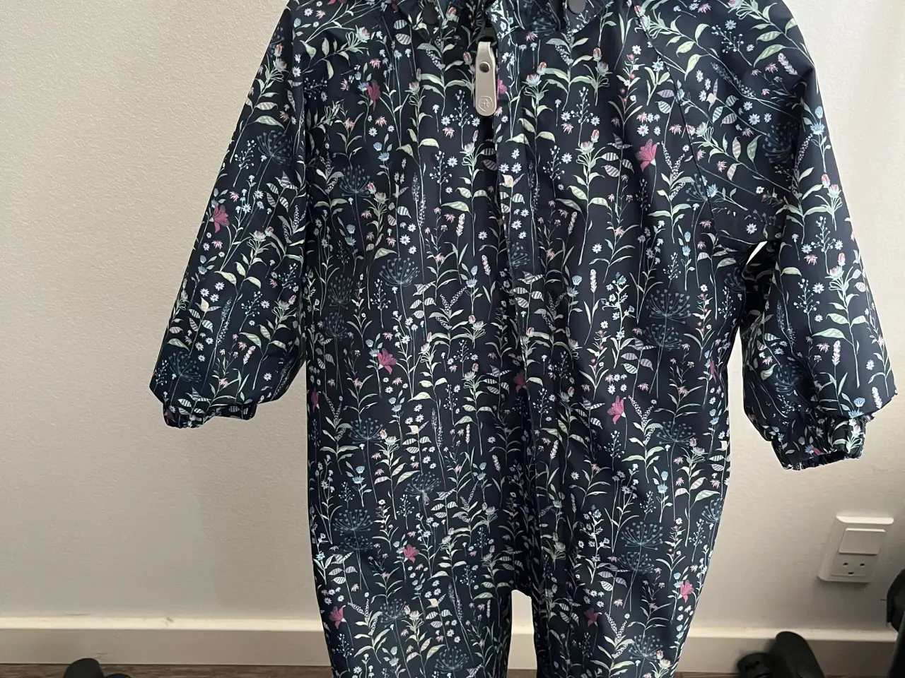 Billede 1 - Regndragt fra Color kids str. 86
