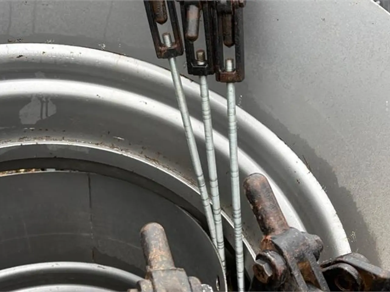 Billede 3 - Firestone 520/85R38 / 20.8R38 20.8-38 med 8 spænder