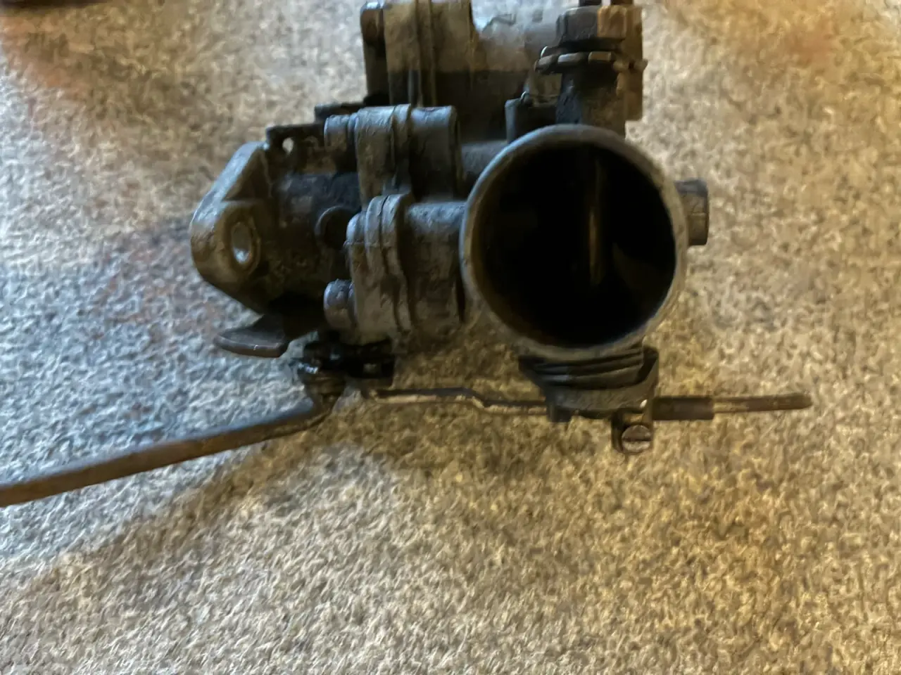 Billede 4 - Ferguson karburator model 24T