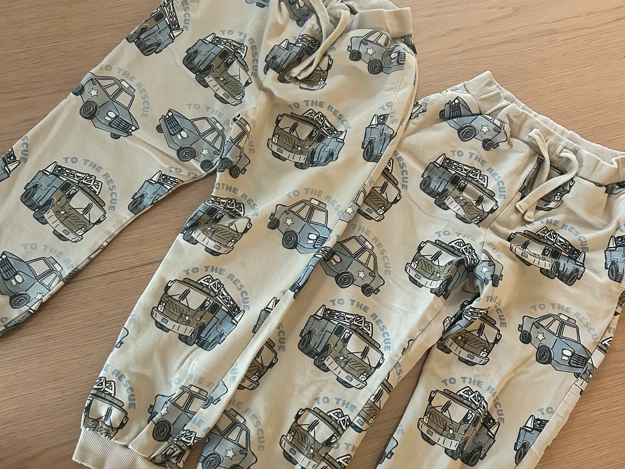 Billede 6 - Bukser 20 kroner stykket 