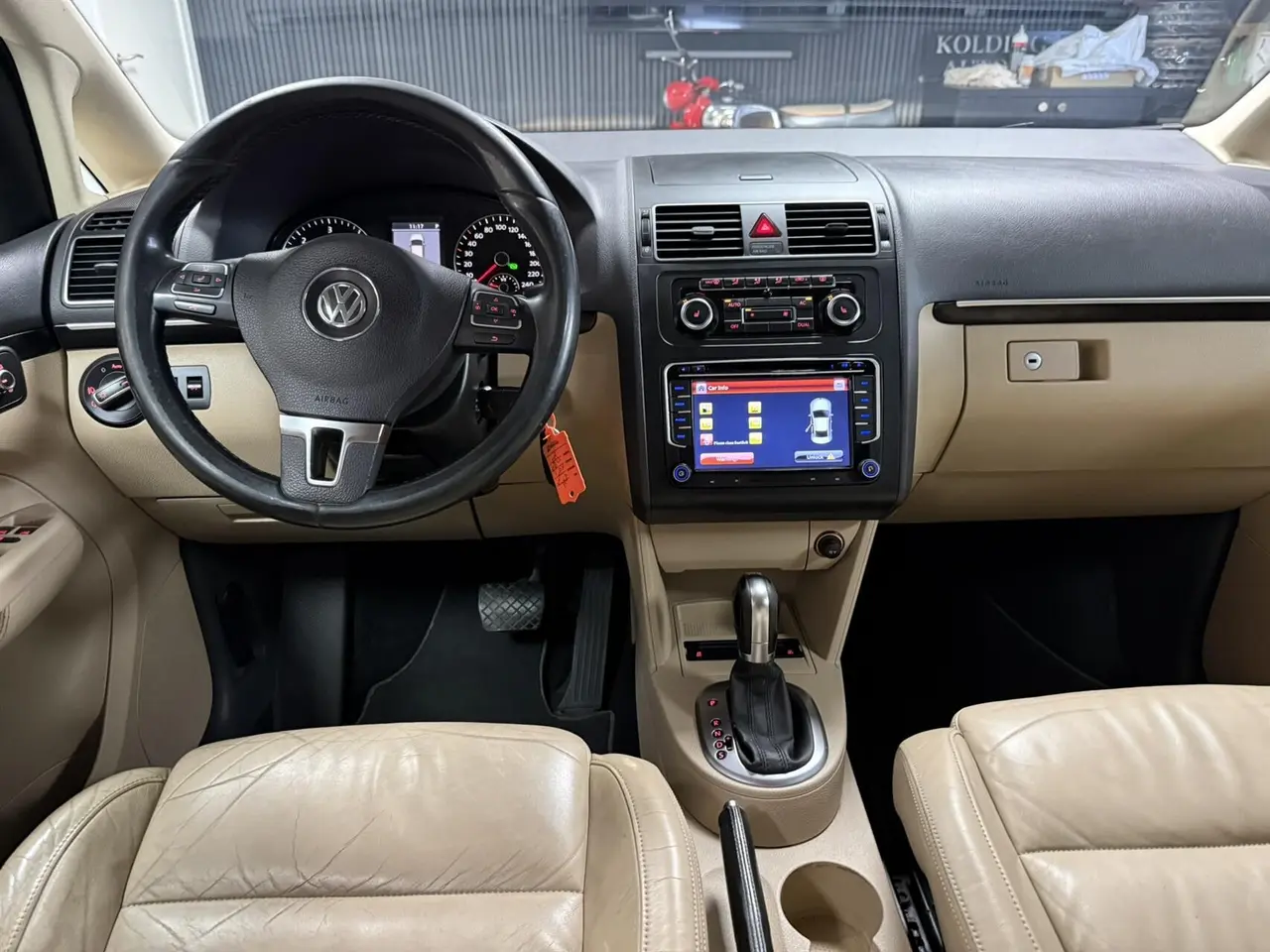 Billede 12 - VW Touran 2,0 TDI Highline DSG 170HK 6g Aut.