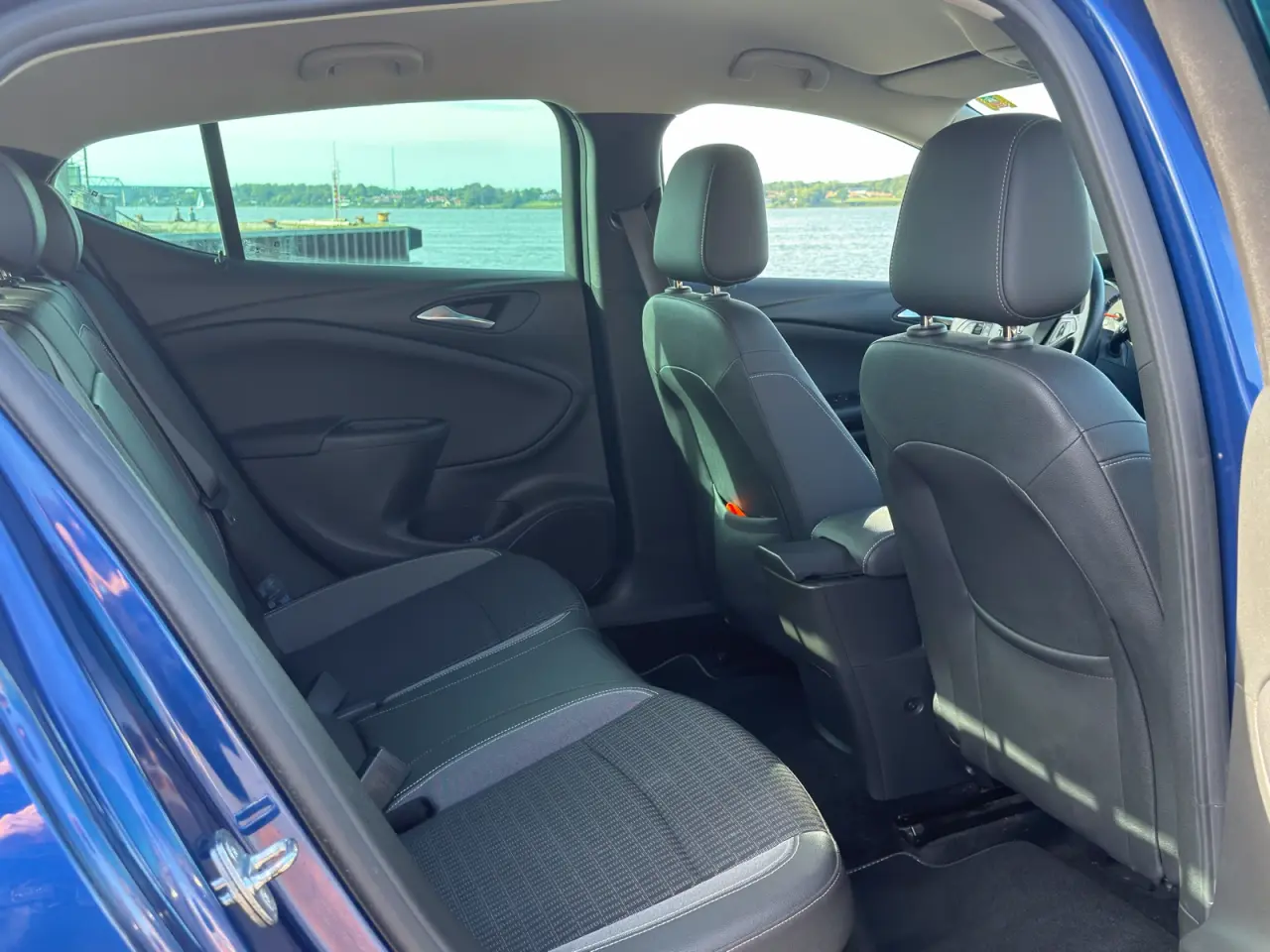 Billede 7 - SYNT I APRIL Opel Astra Elegance 1,2 Turbo (110HK)