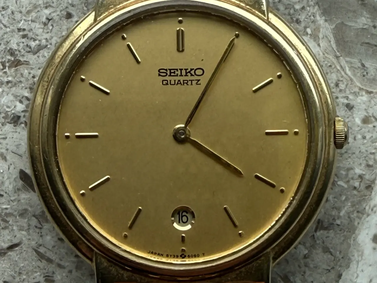 Billede 2 - Fint Seiko Quartz vintage guldur.