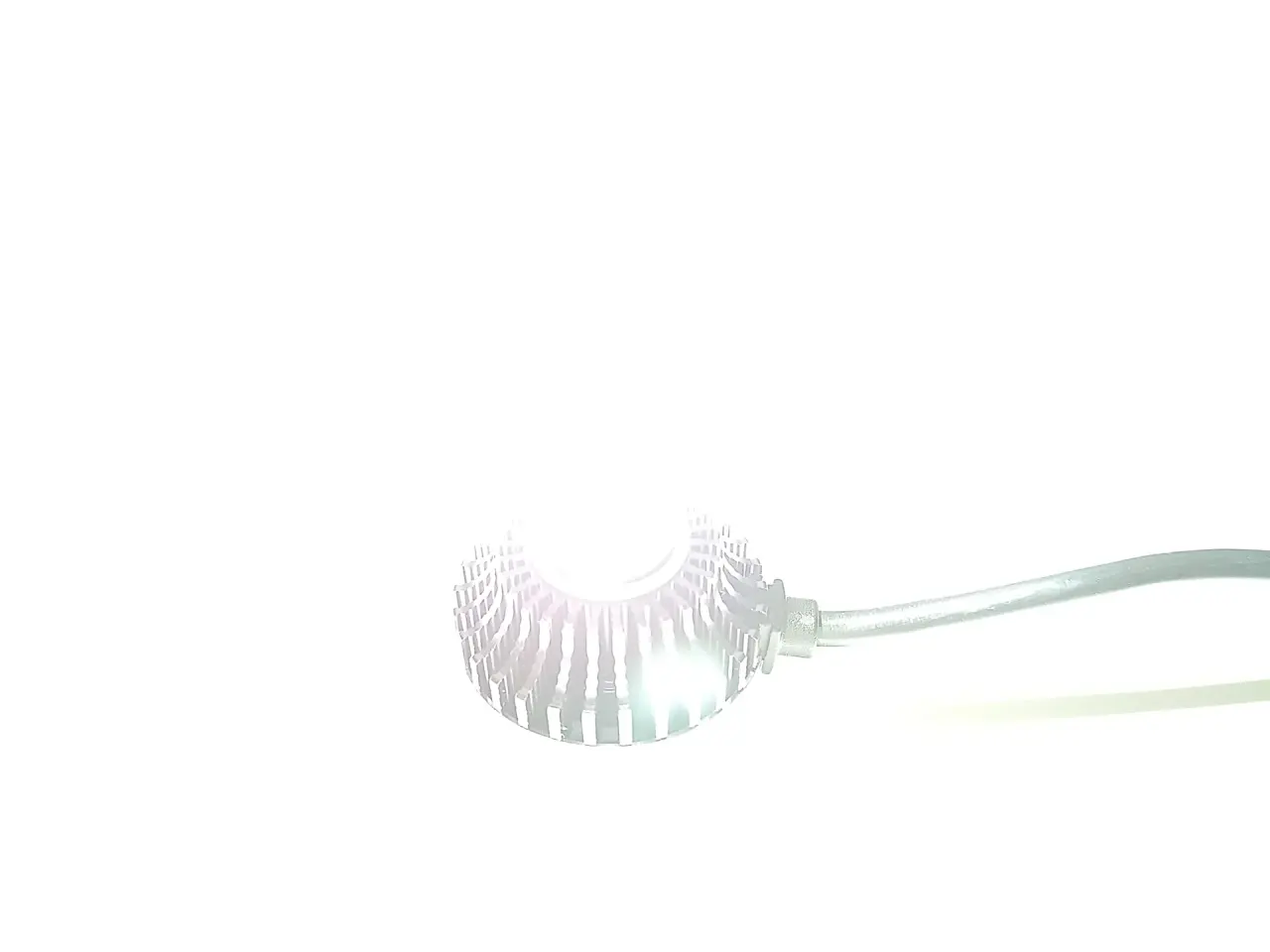 Billede 2 - NY! H7 25000LM Super Stærk 6-Sidet LED Pærer