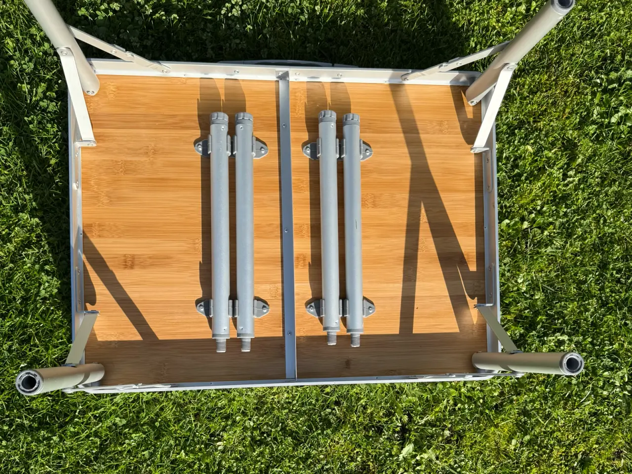 Billede 6 - Praktisk foldbart campingbord fra Nakano