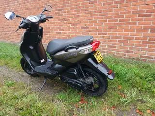 Yamaha neos 4 takter 30 scooter