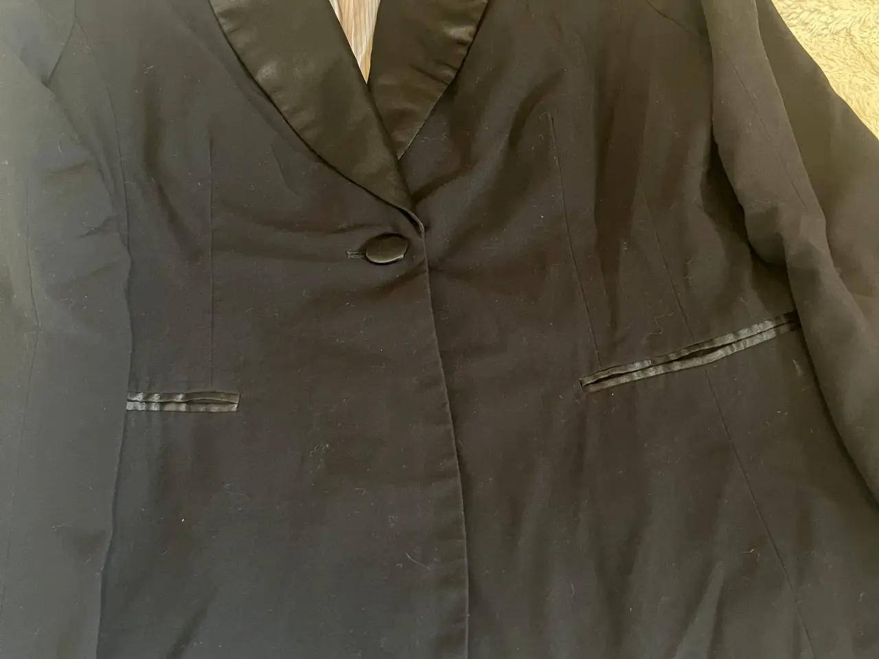 Billede 3 - Blazer fra H&M.?