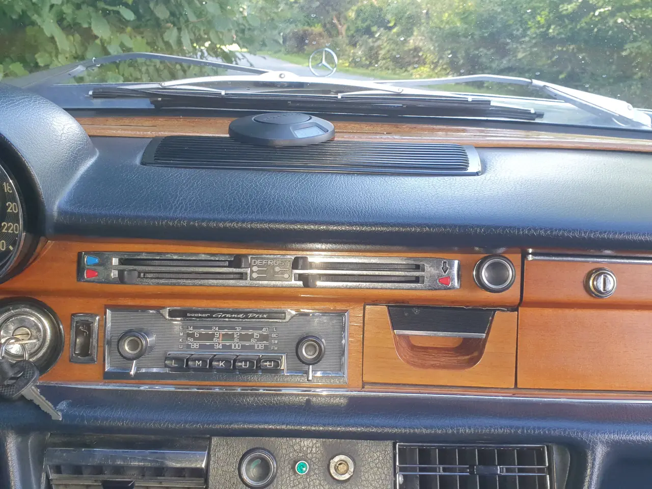 Billede 11 - Mercedes 300 SEL 3.5 (W109) med luftaffjedring