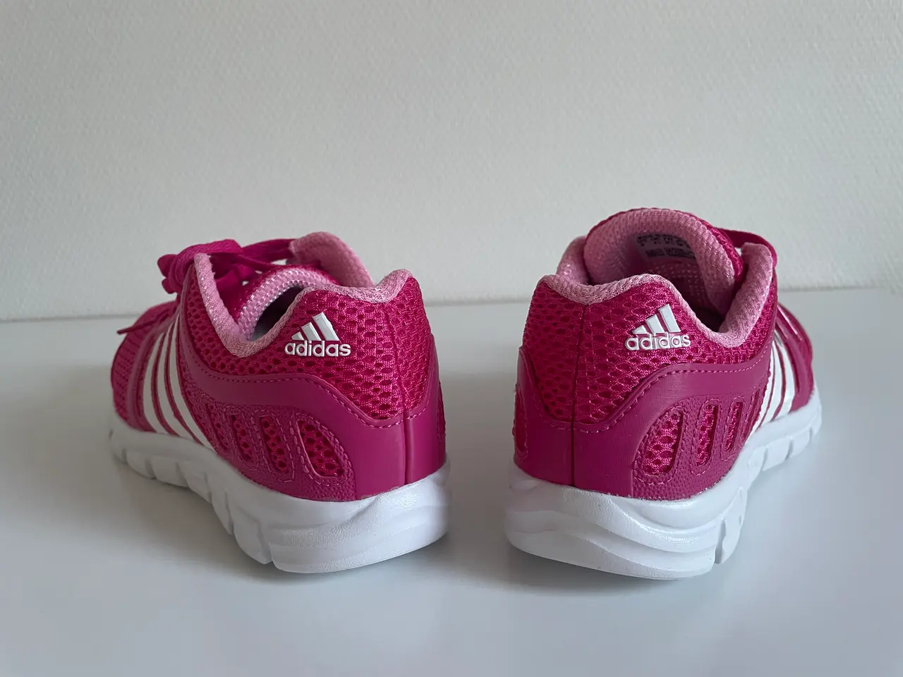 Billede 4 - NYE Adidas dame løbesko, str. 37 1/3