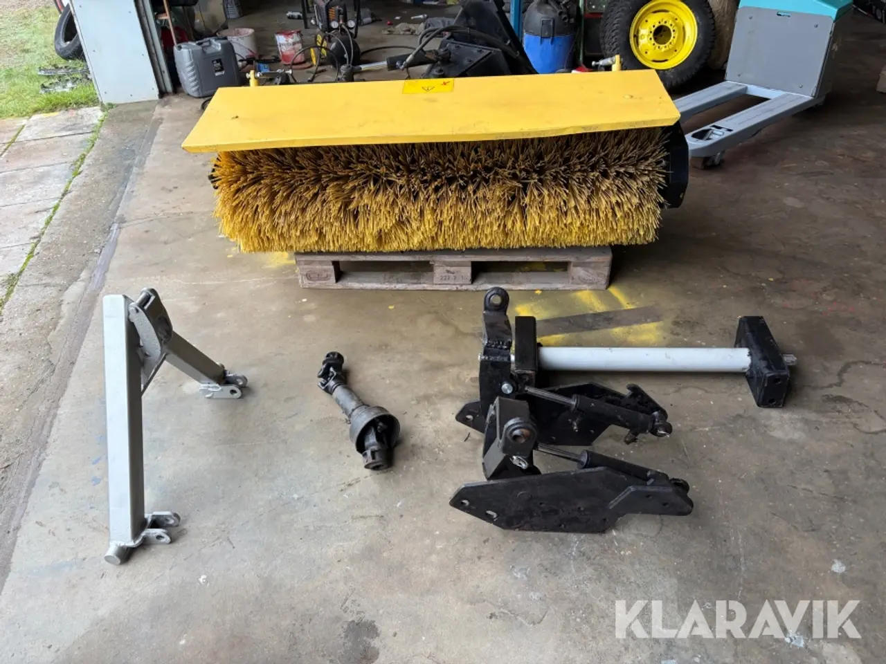 Billede 3 - Frontlift og kost Stensballe FF-1500