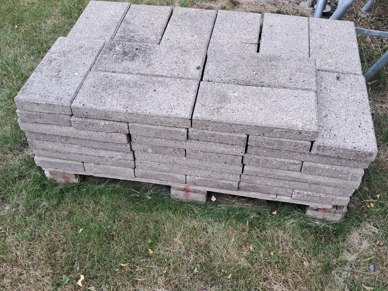Billede 1 - Fliser 20/40 brugte