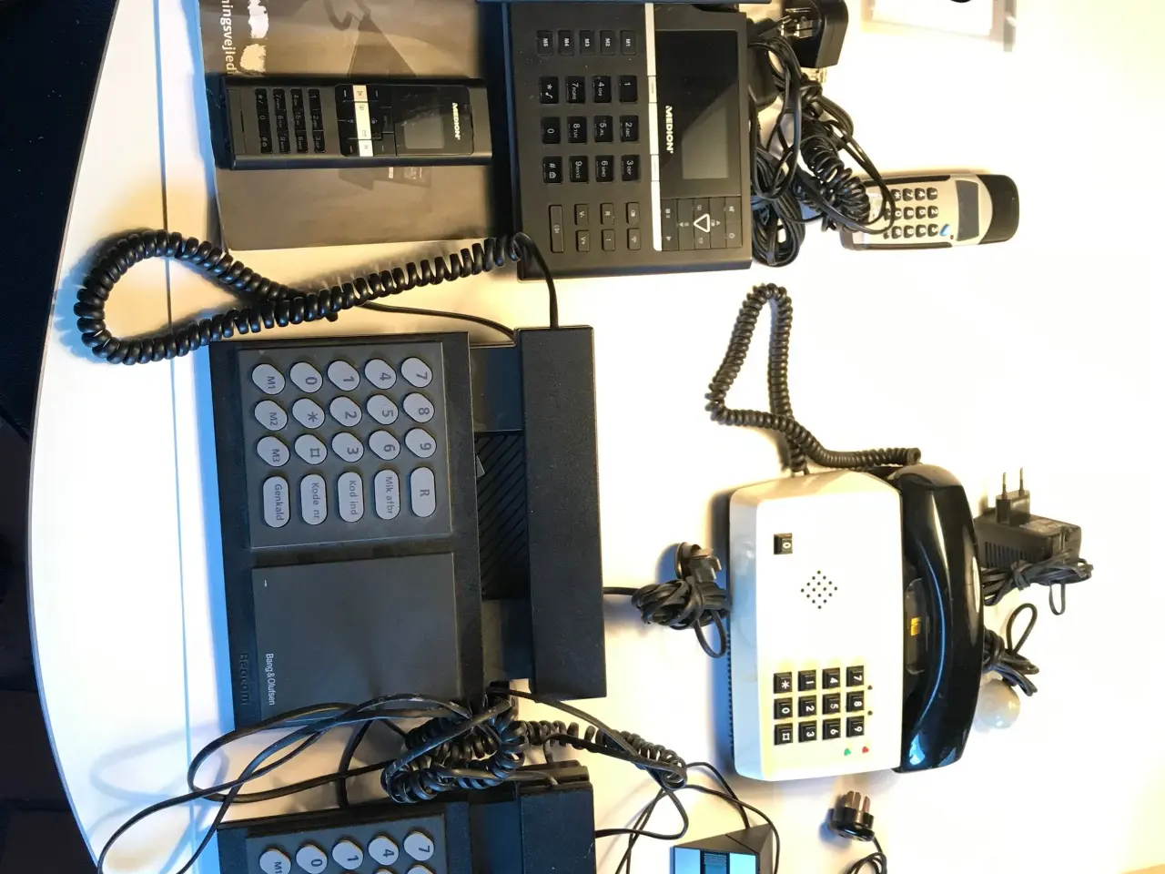 Billede 2 - telefonsamling  27 stk.