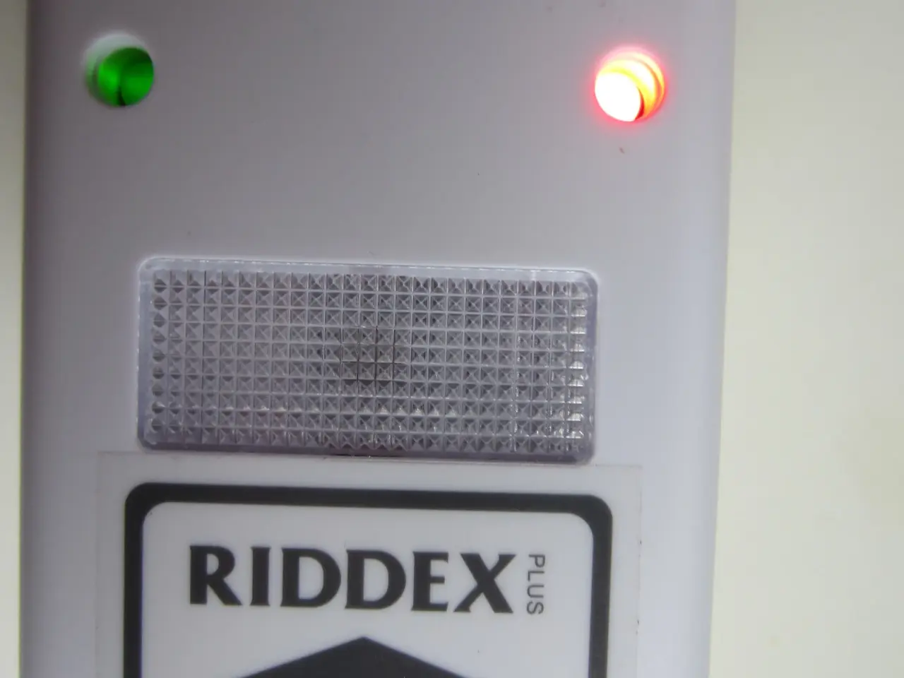 Billede 1 - RIDDEX PLUS skadedyr skræmmer ( Insect Repellent )