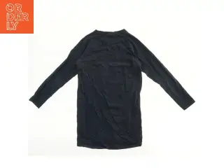 Langærmet T-shirt med tekst fra Name It (str. 134)