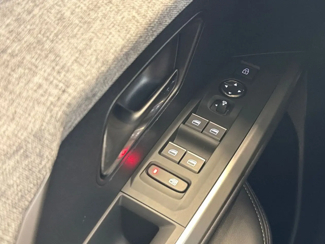 Billede 17 - Peugeot e-5008 77 GT 7prs
