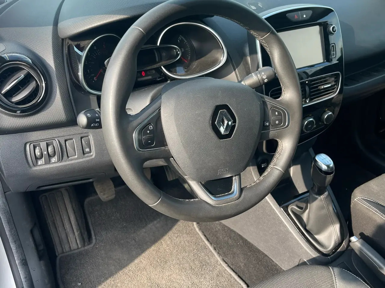 Billede 11 - Renault Clio STC. 1,5 DCI 90 hk