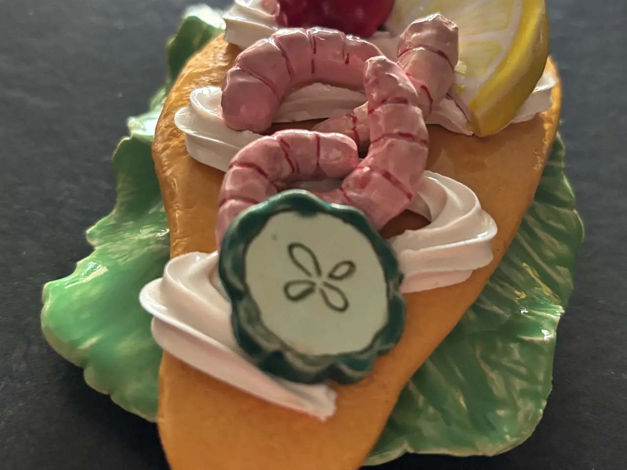 Billede 1 - Smørrebrød i keramik - Fiskefilet
