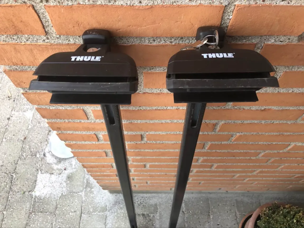 Billede 4 - Komplet Thule lastholdersæt Ford Mondeo St. Car