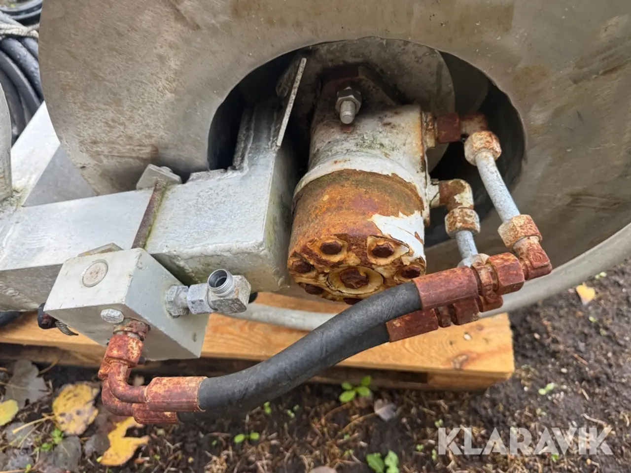 Billede 7 - Rusehale med hydraulikpumpe og spulepumpe