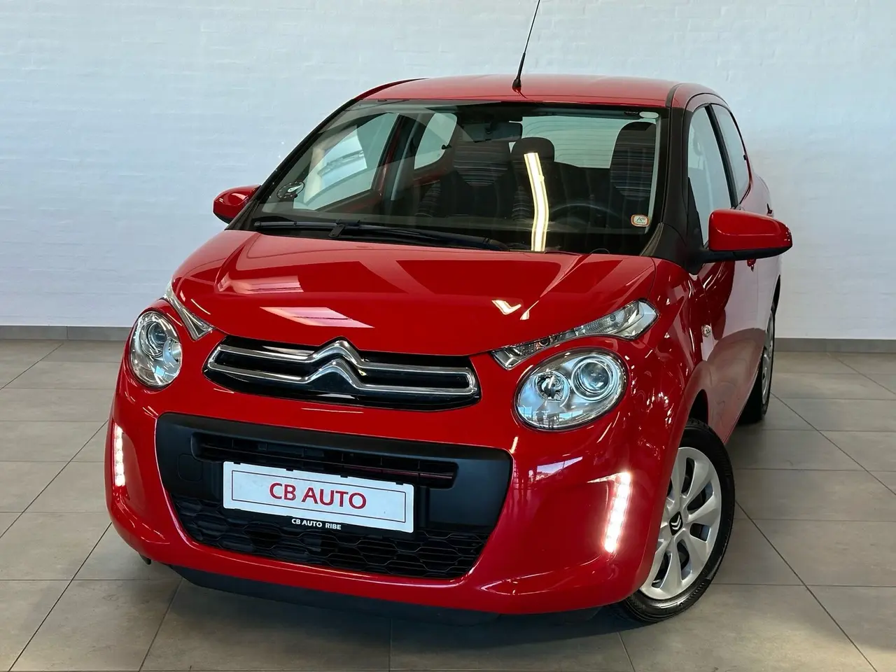 Billede 1 - Citroën C1 1,0 VTi Shine 72HK 5d