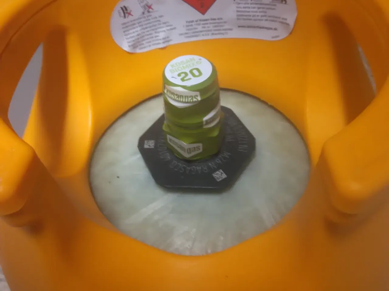 Billede 2 - Fyldt letvægt gasflaske 10 kg