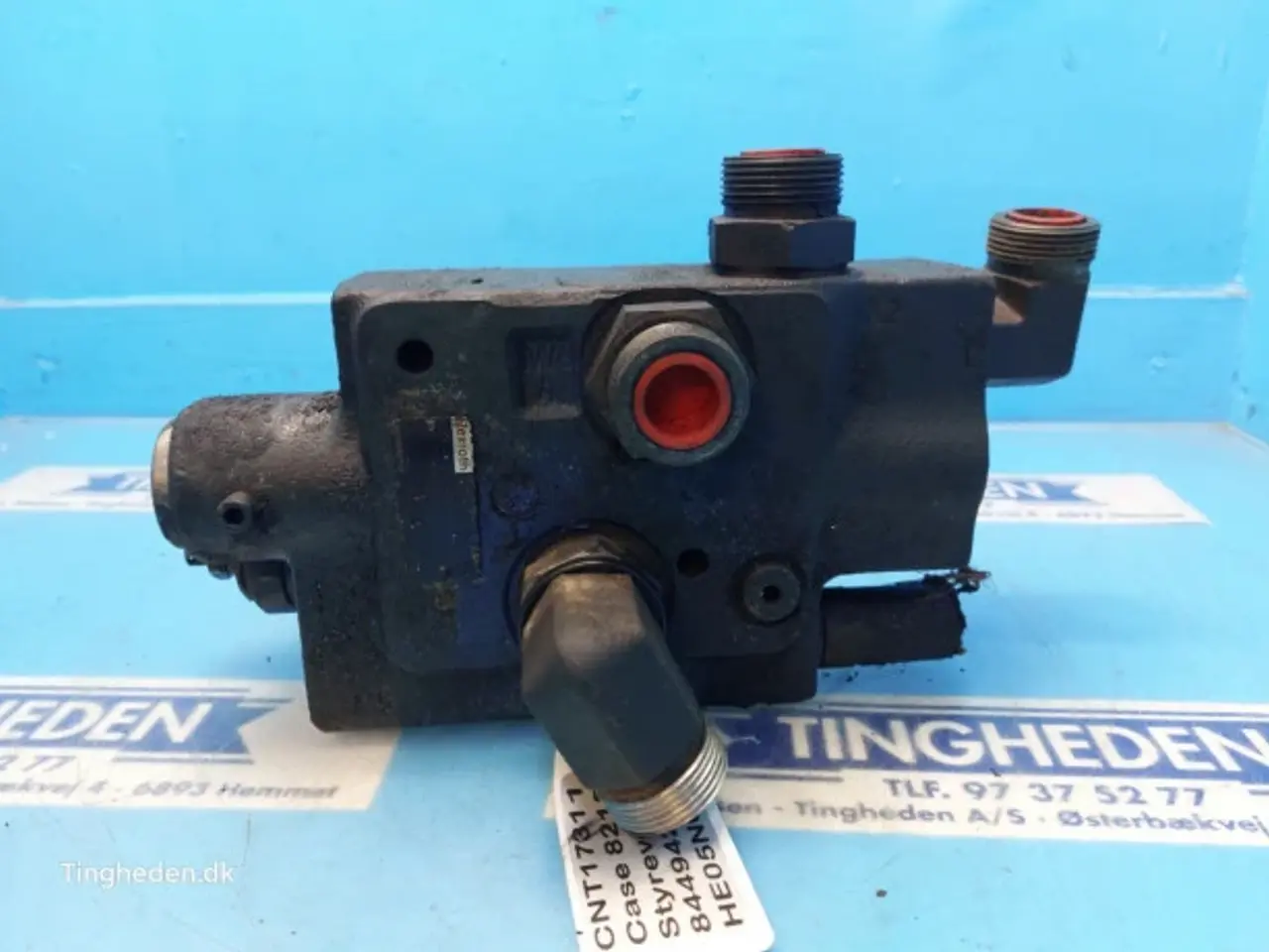 Billede 10 - Case 821E Styreventil 84494280