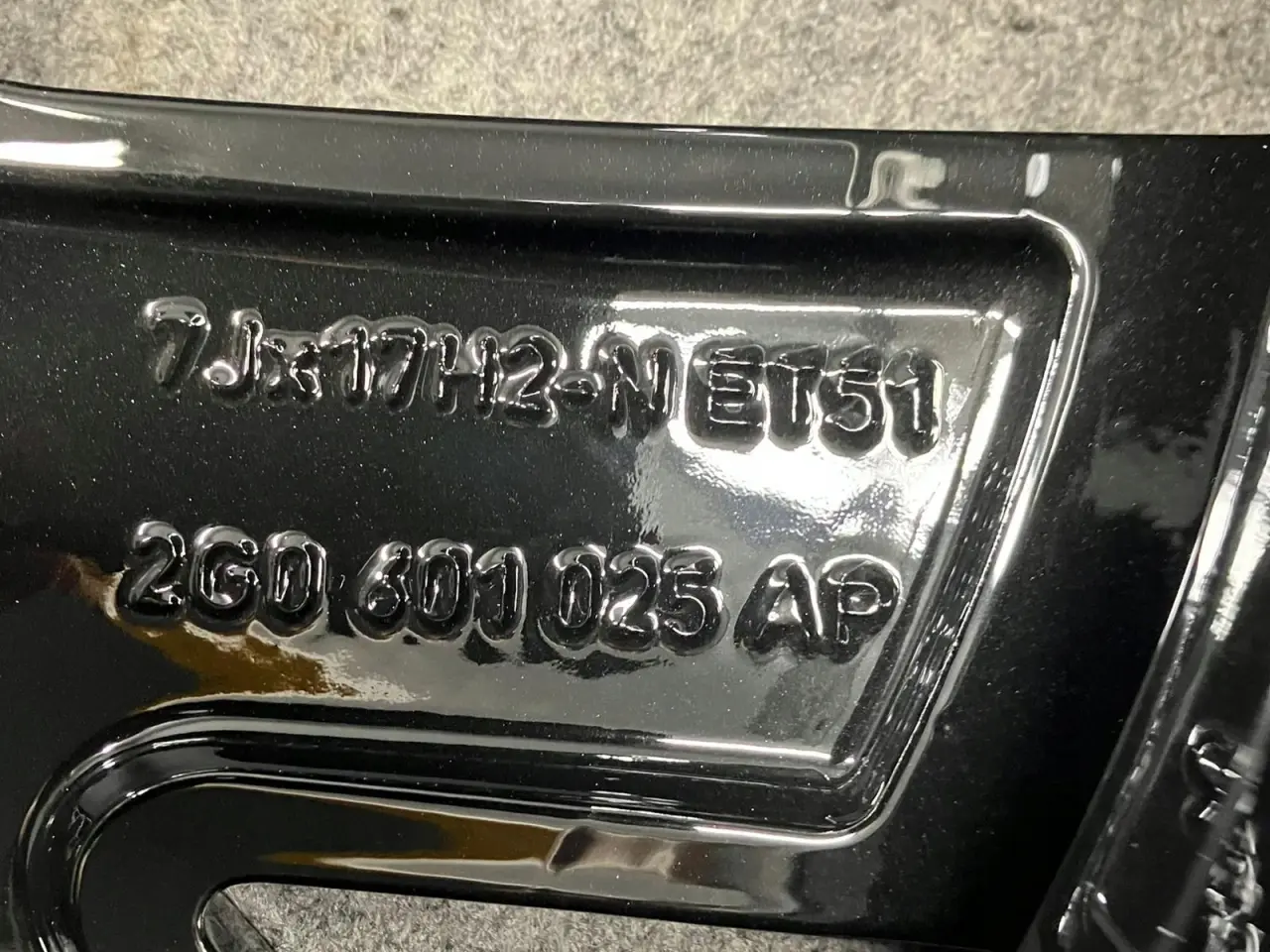 Billede 8 - ALUFÆLGE VW POLO BERGAMO 2G0 17"