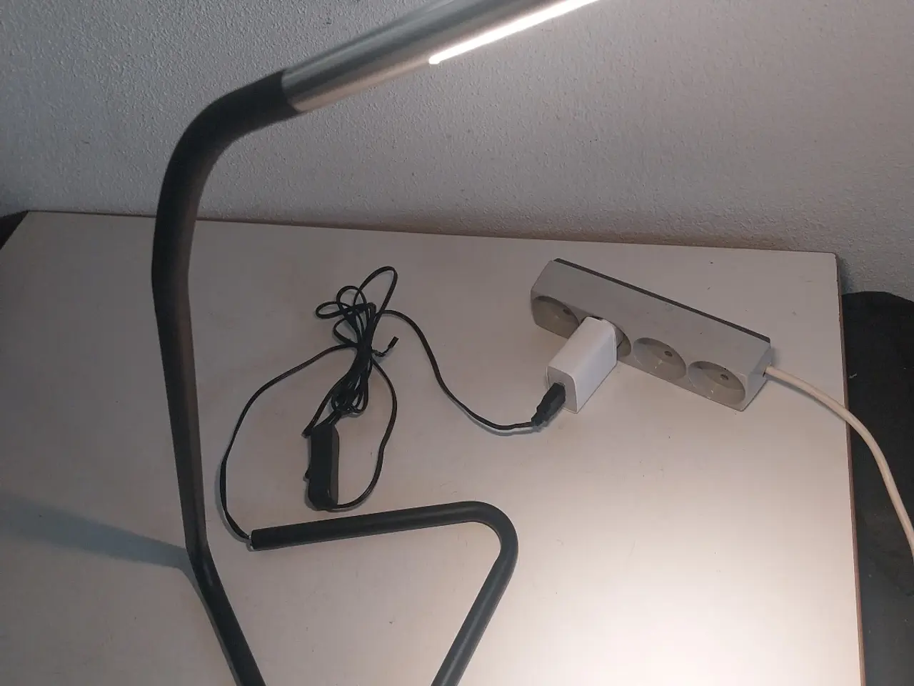 Billede 3 - Sort bordlampe