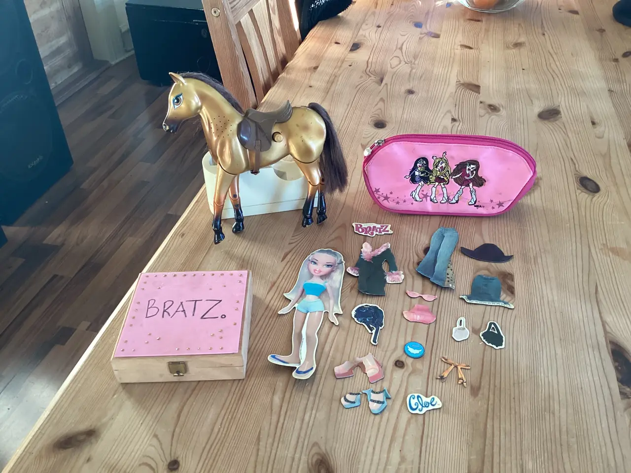 Billede 5 - Bratz,  Dukker, Hest, Tøj og Sko