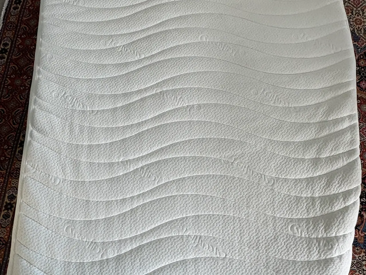 Billede 1 - Topmadras Latex til fransk seng
