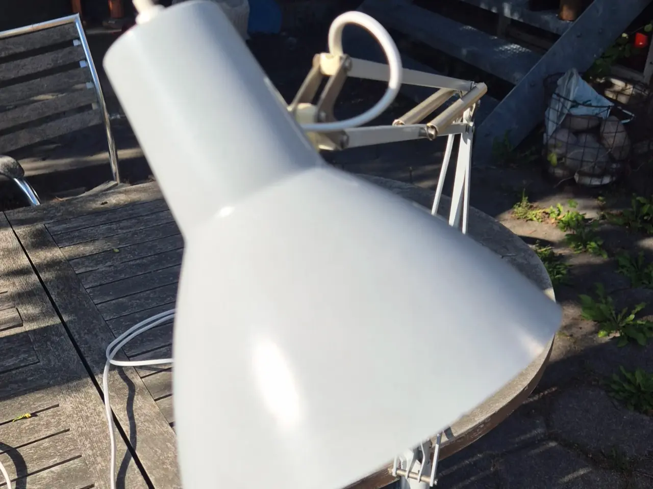 Billede 1 - Fin lysegrå arkitektlampe