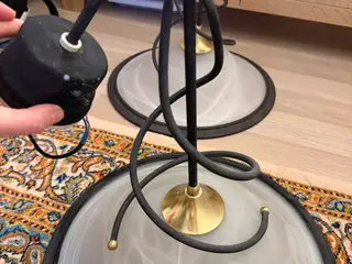 2 loftlamper og 2 væglamper 