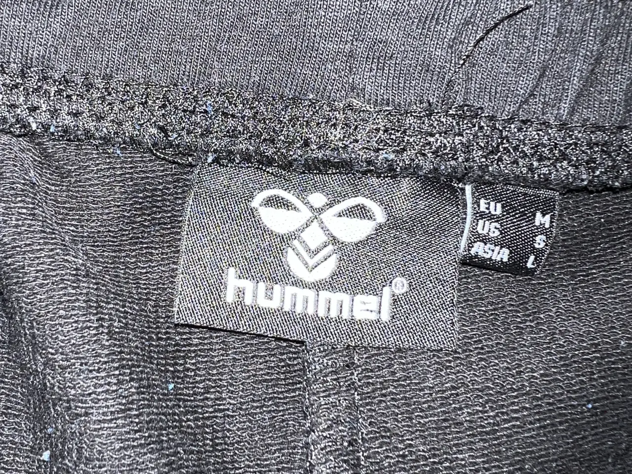 Billede 6 - Hummel sweatshirt shorts, str. M