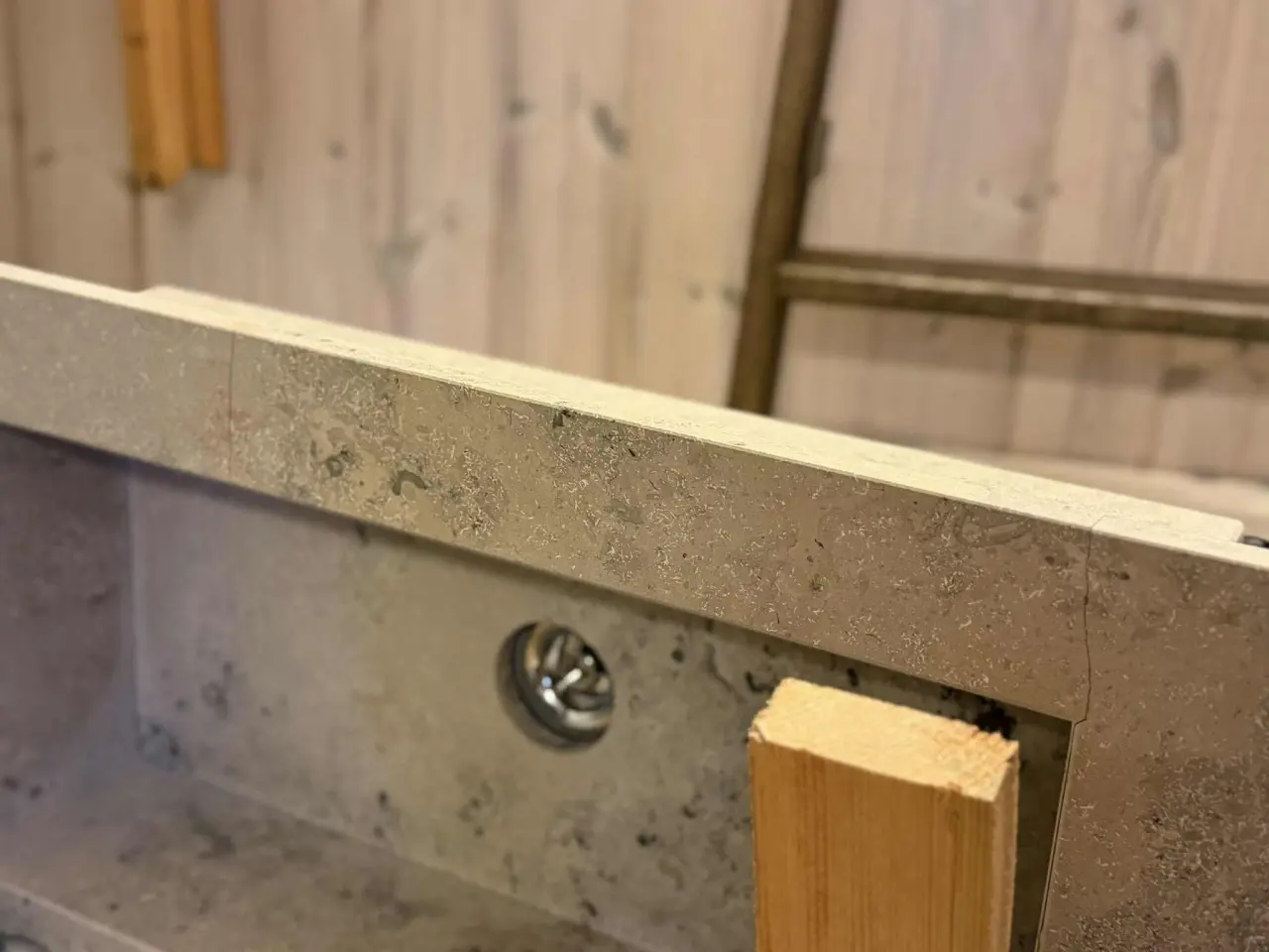 Billede 4 - Naturstens bordplade i jura beige (knækket)