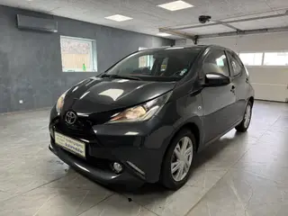 Toyota Aygo 1,0 VVT-I X-Touch 69HK 5d