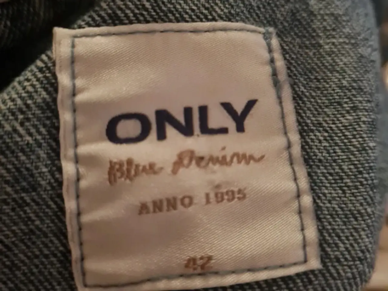 Billede 6 - denim jakke str 42 fra Only