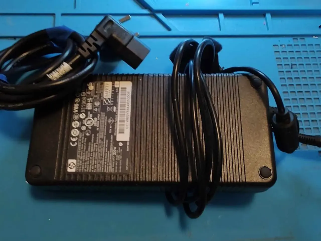 Billede 1 - HP oplader